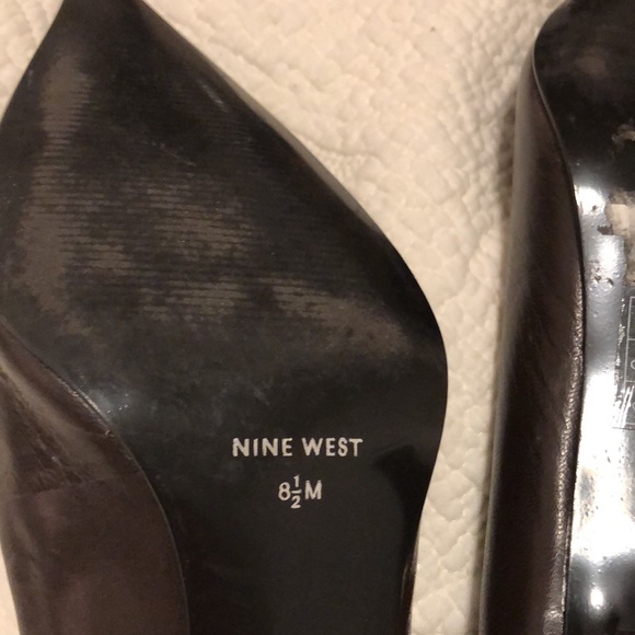 Nine West size 8.5 M brown heels. - Picture 10 of 16